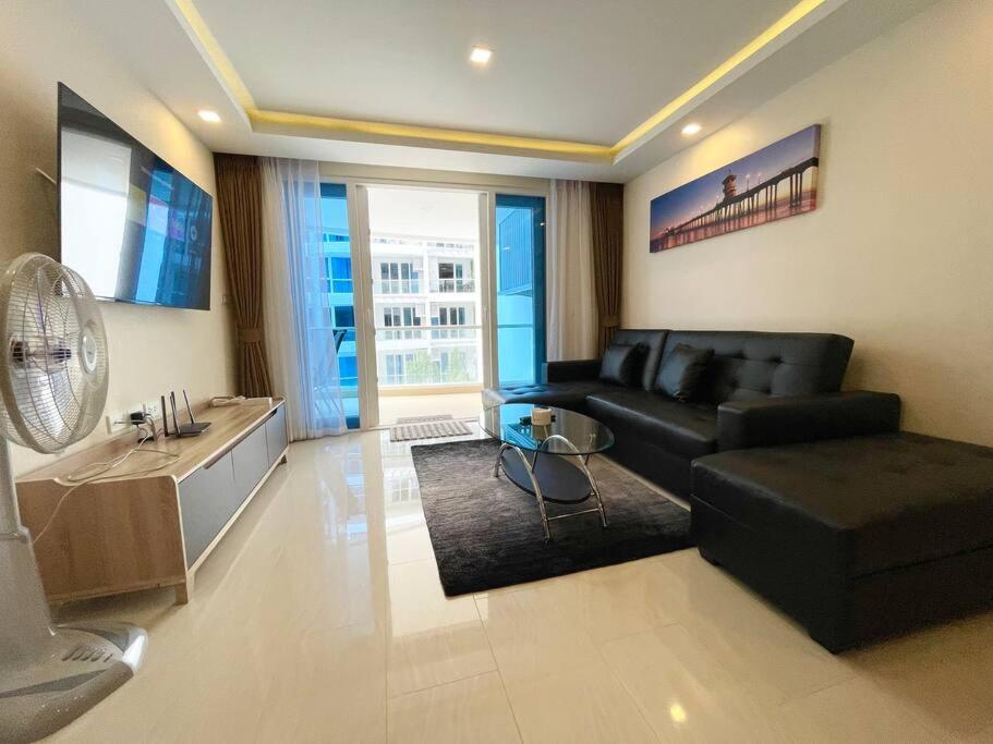 Large Luxury, Pool View, Grand Avenue, Pattaya - 202 Διαμέρισμα Εξωτερικό φωτογραφία